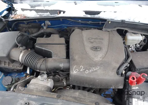 2018 Toyota Tacoma Trd Off Road из США, поврежденный, VIN 3TMCZ5AN6JM155998